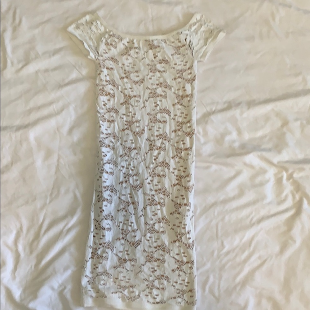 Guess short sleeve dress.